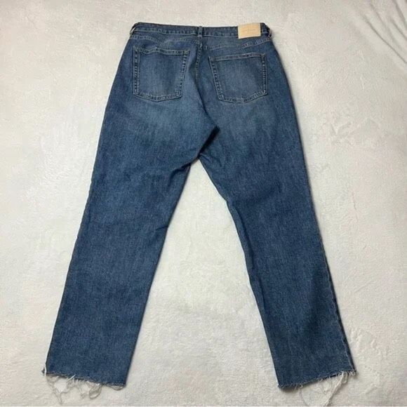 ✨The Curvy Cheeky® Straight Jeans✨ - Picture 6 of 7